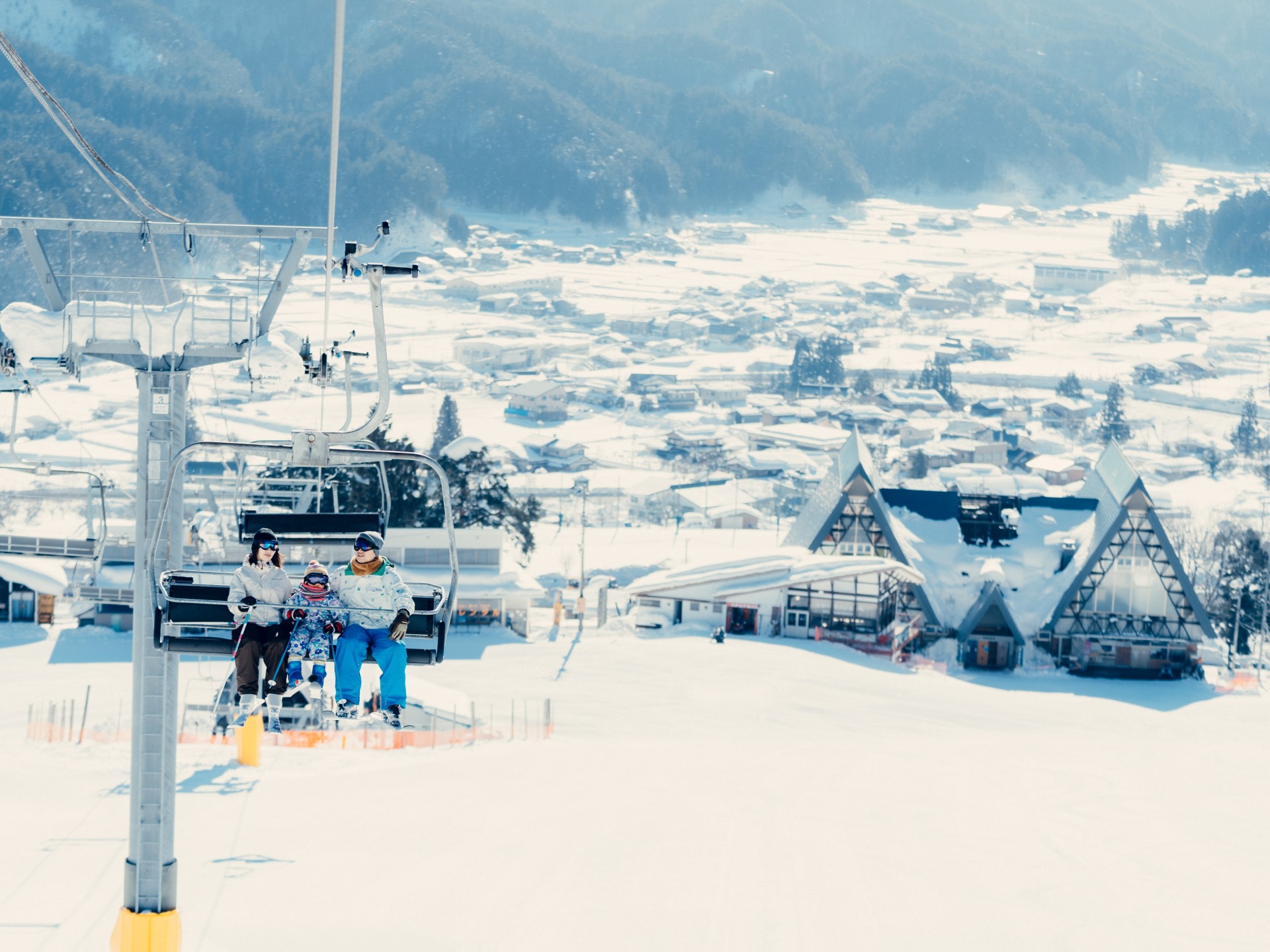 飛騨市に泊まるとリフト券半額！
Go to Ski キャンペーン